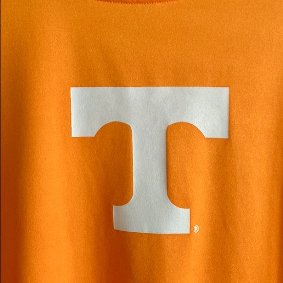 UNIVERSITY OF TENNESSEE VOLUNTEERS T LOGO LIGHTWEIGHT SHORT SLEEVE SHIRT MENS L - Picture 7 of 11